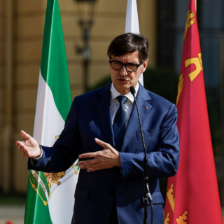 Salvador Illa a la Conferència de Presidents: "La pluralitat lingüística forma part d'Espanya"