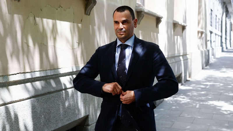 La Guardia Civil detiene a tres personas con el ordenador de la abogada de Gonzlez Amador