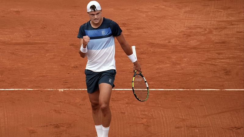 Rune acaba con Khachanov y se mete en la gran final del God
