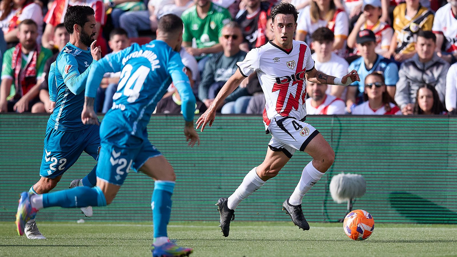 Rayo Vallecano - Real Betis: resumen del partido de la 36ª jornada de Liga | Primera