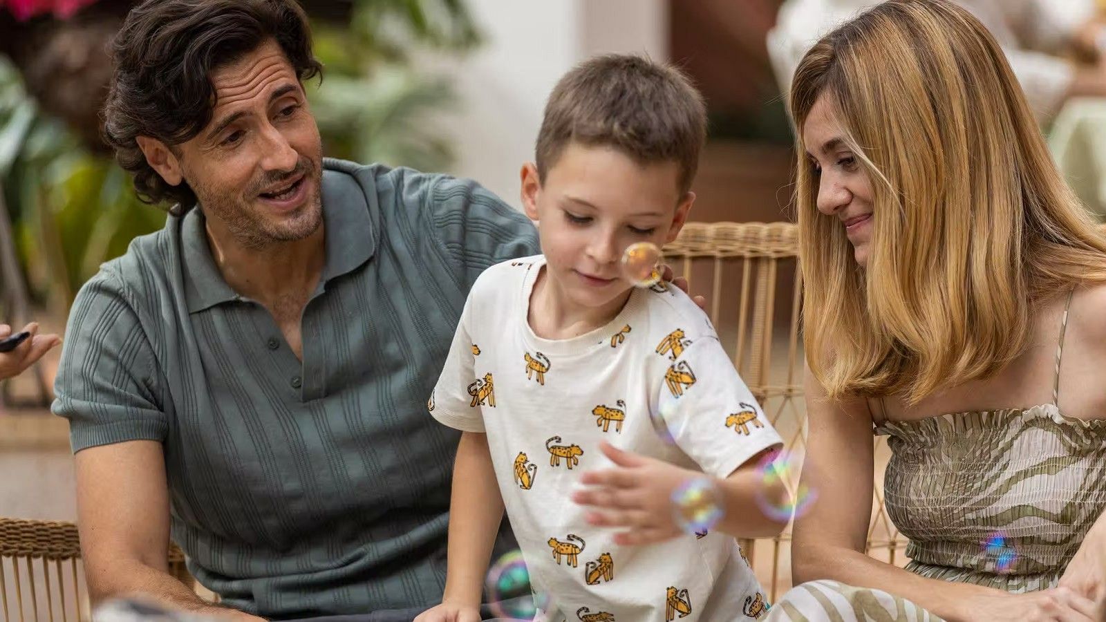 Alexandra Jiménez y Juan Diego Botto estrenan la película 'Tras el verano'
